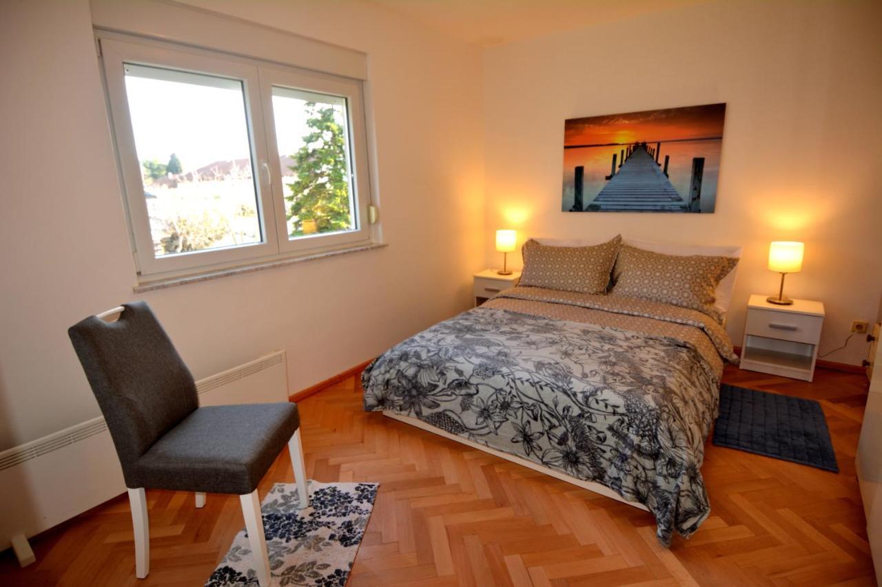 Apartman Monte Rizzi Leilighet PUY Eksteriør bilde